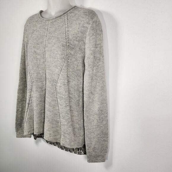 Coin 1804 Women Sweater Gray Split Back Leaf Print Shirttail Hem Pointelle Small - Picture 5 of 8